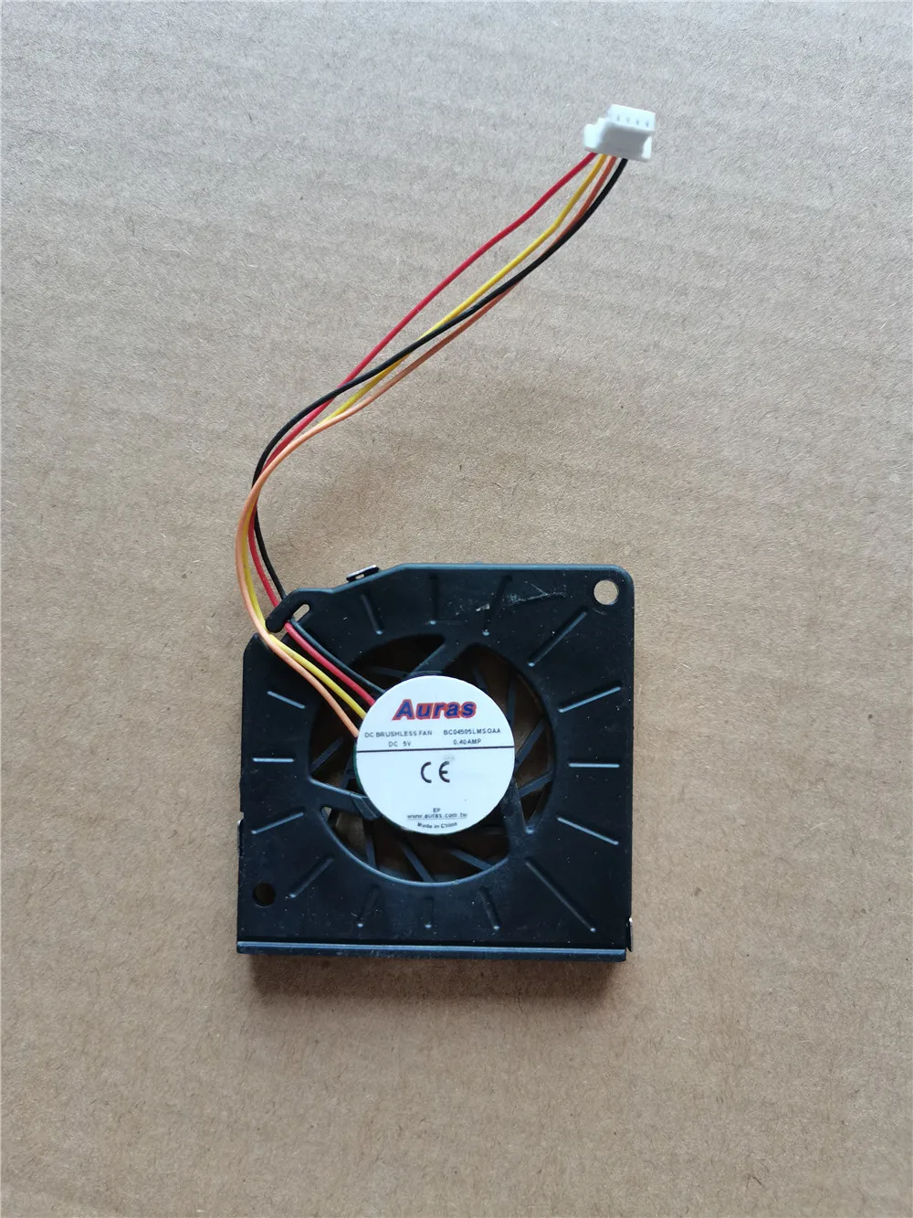 พัดลมทำความเย็นใหม่ดั้งเดิมแล็ - Cpu Cooler บทวิจารณ์และราคา